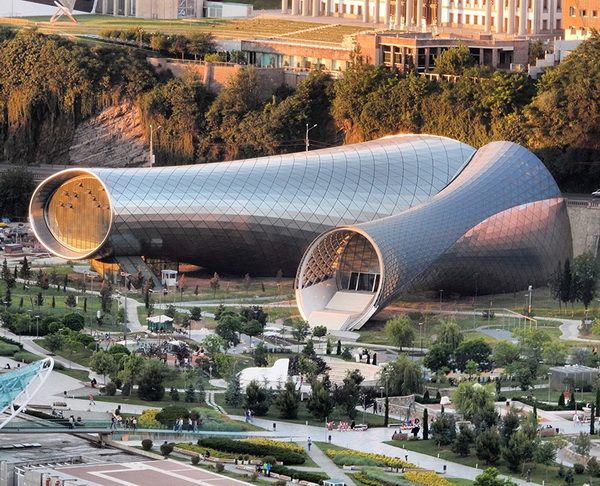 10 công trình văn hóa nổi bật năm 2016