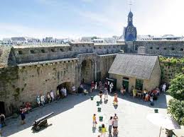 22. Cities and Cathedrals of the Middle Ages - Thành thị và Nhà thờ lớn thời Trung cổ